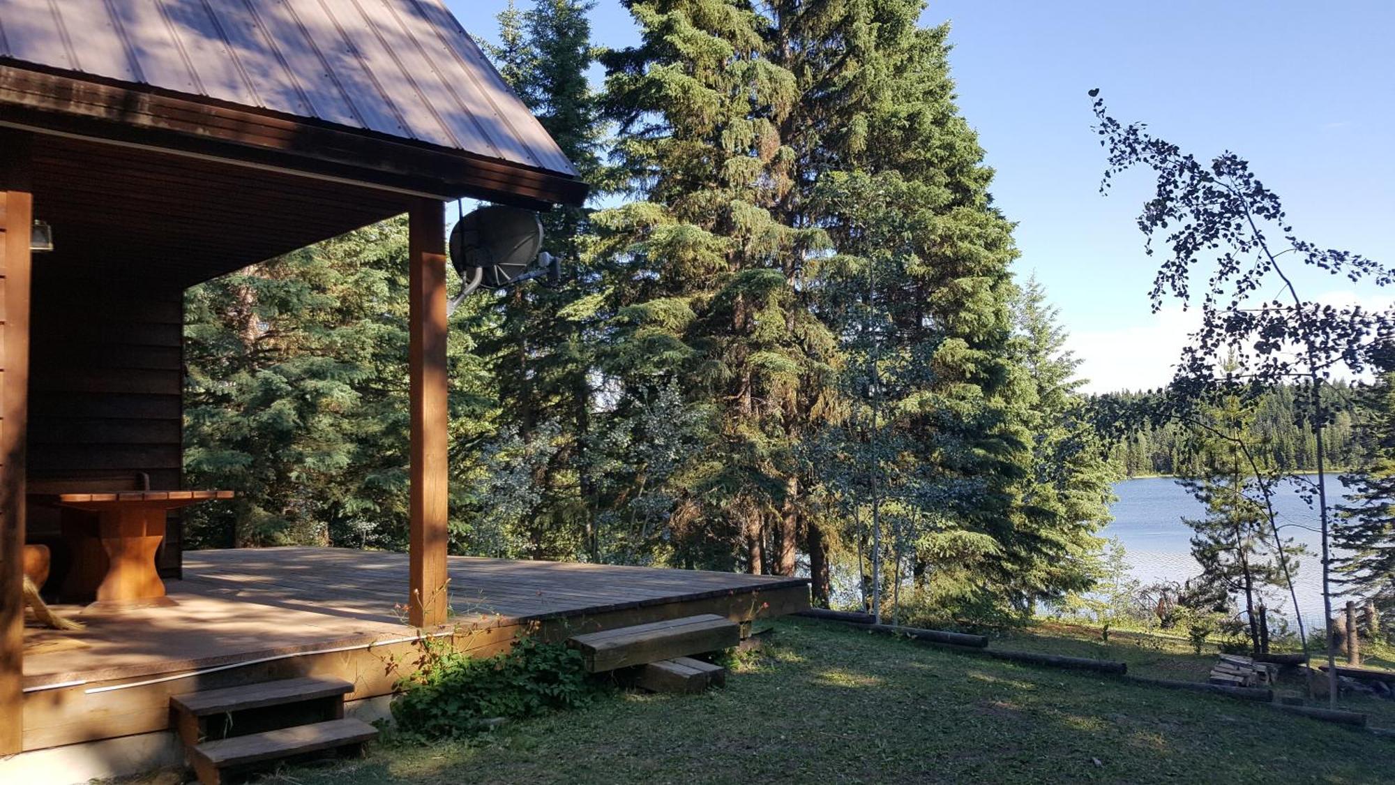 Bridge Lake Wettstone Guest Ranch B&B 객실 사진